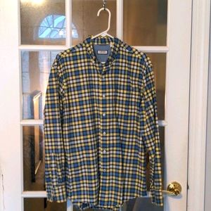 Izod Men's Button Down Shirt